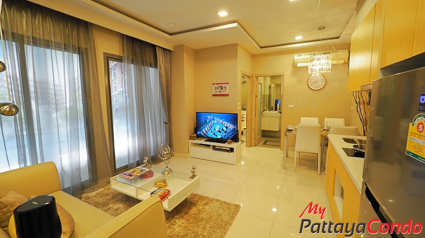 Arcadia Beach Resort For Sale Pattaya - ABR24-1
