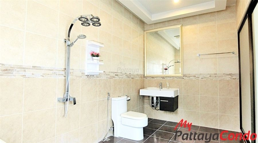 Baan Piam Mongkol Village Huay Yai Pattaya Pool Villa For Sale - HEPMK01-9