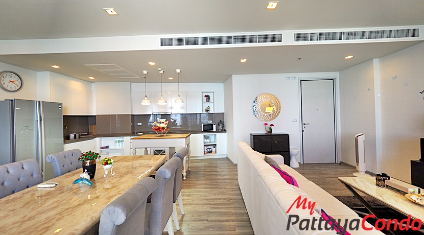 Baan Plai Haad Wong Amat Pattaya Condo For Sale - BPL05
