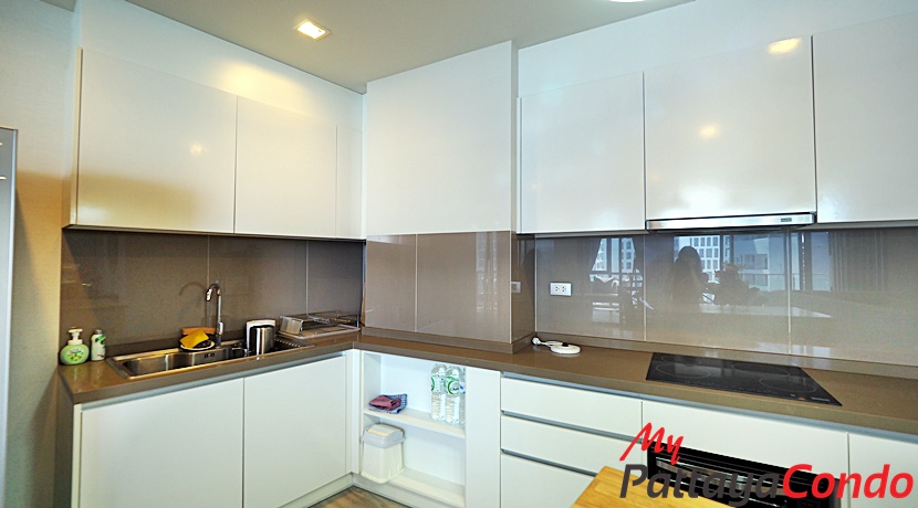 Baan Plai Haad Wong Amat Pattaya Condo For Sale - BPL05