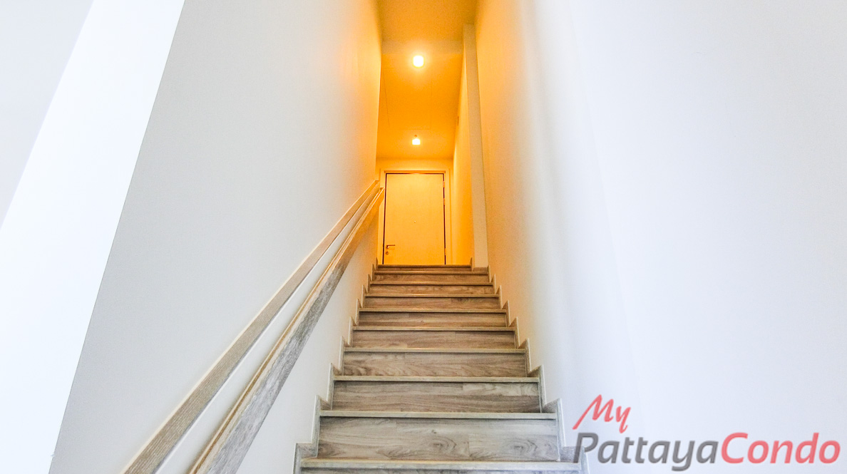 Baan Plai Haad Wong Amat Pattaya Condo For Sale - BPL17-10