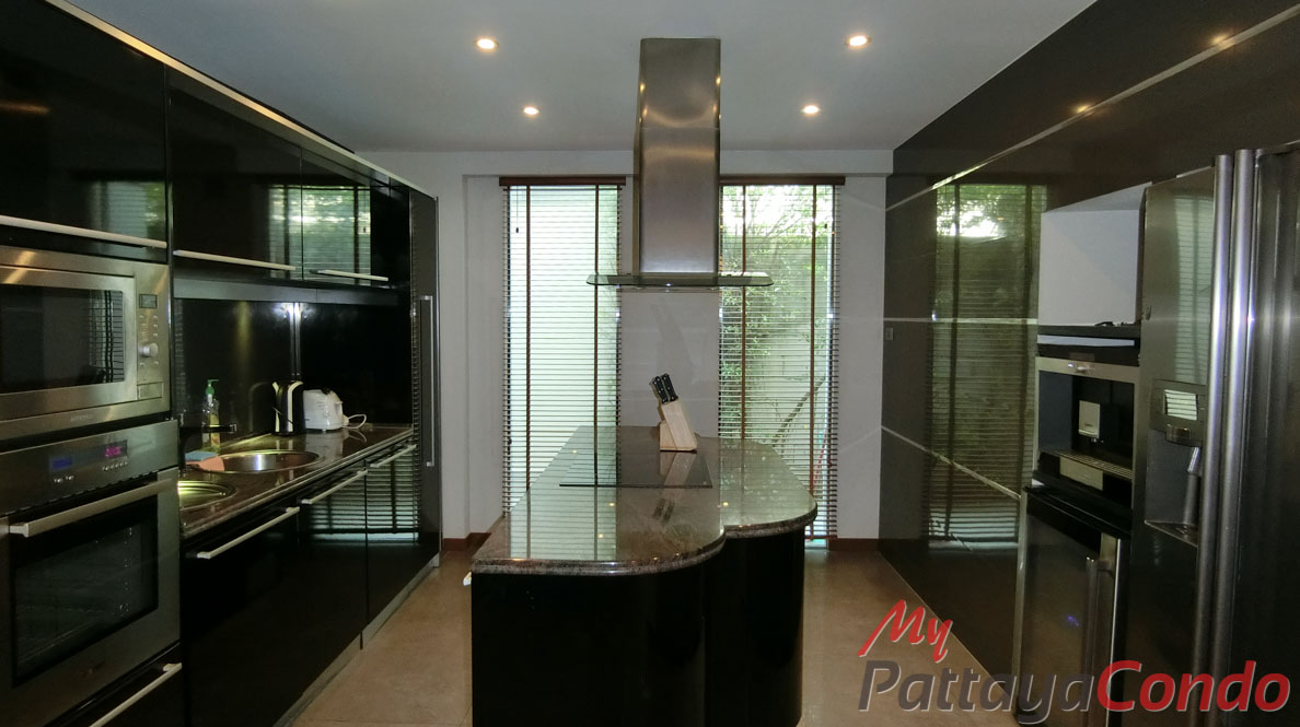 Boutique Garden Pool Villas Jomtien House For Sale - HJCTD02-8