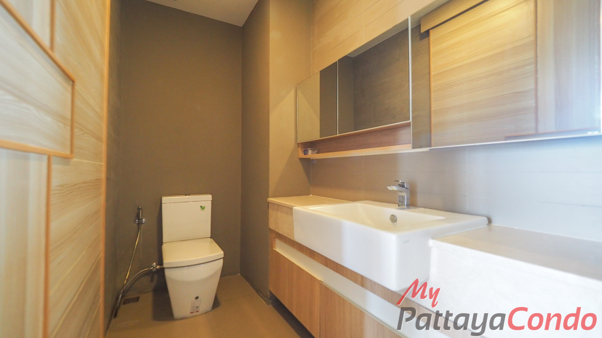 Cetus Beachfront Condo Pattaya For Sale - CETUS14-12