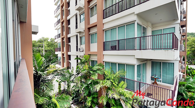Diamond Suites Resort Pattaya Condo For Sale - DS01