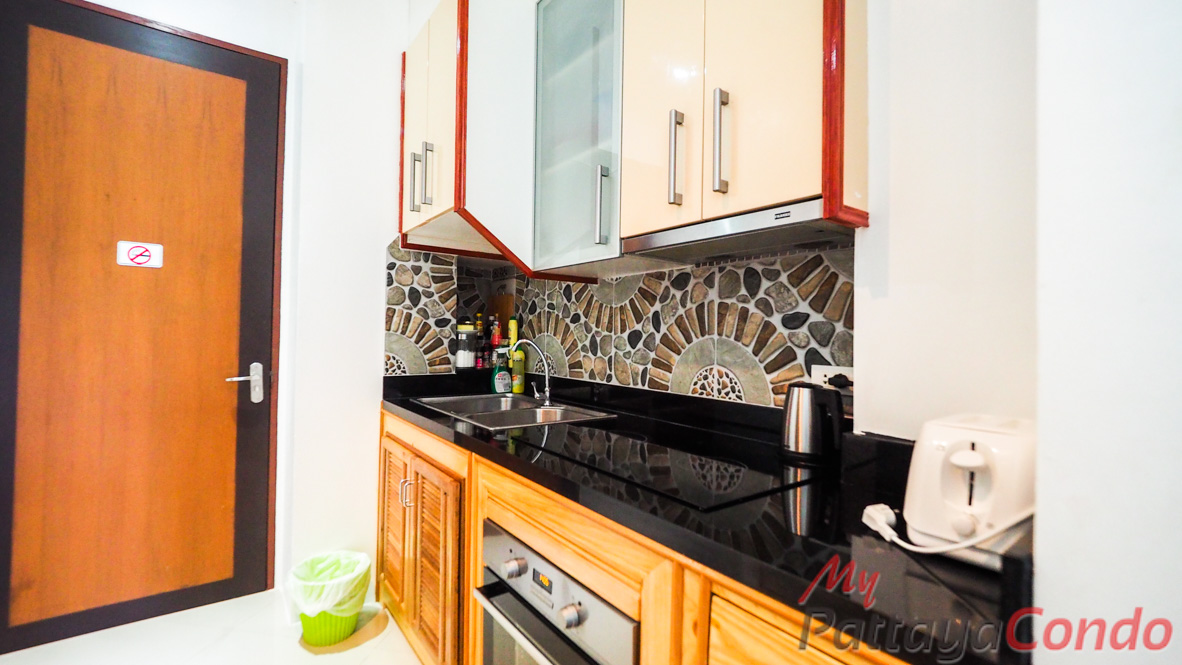 Diamond Suites Resort Pattaya Condo For Sale - DS10-2