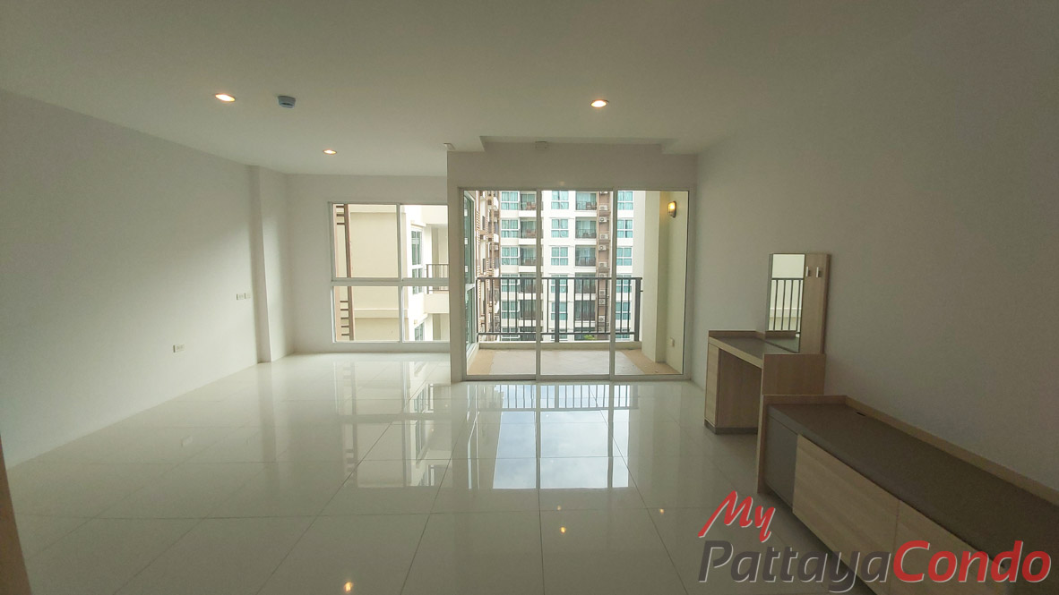 Diamond Suites Resort Pattaya Condo For Sale - DS14-3