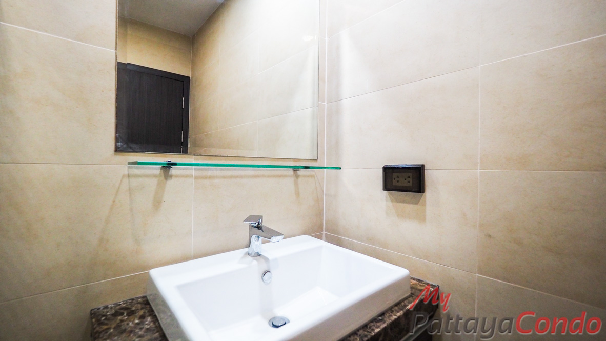 Dusit Grand Condo View For Sale - DUSITG09-20