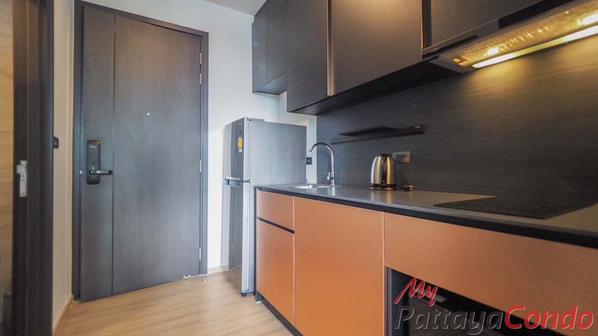 Edge Central Pattaya Condo For Sale - EDGE04-1