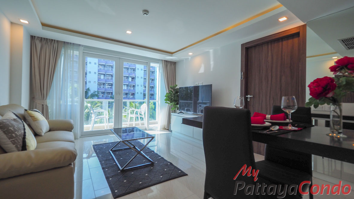 Grand Avenue Residence Pattaya Condo For Sale - GRAND158