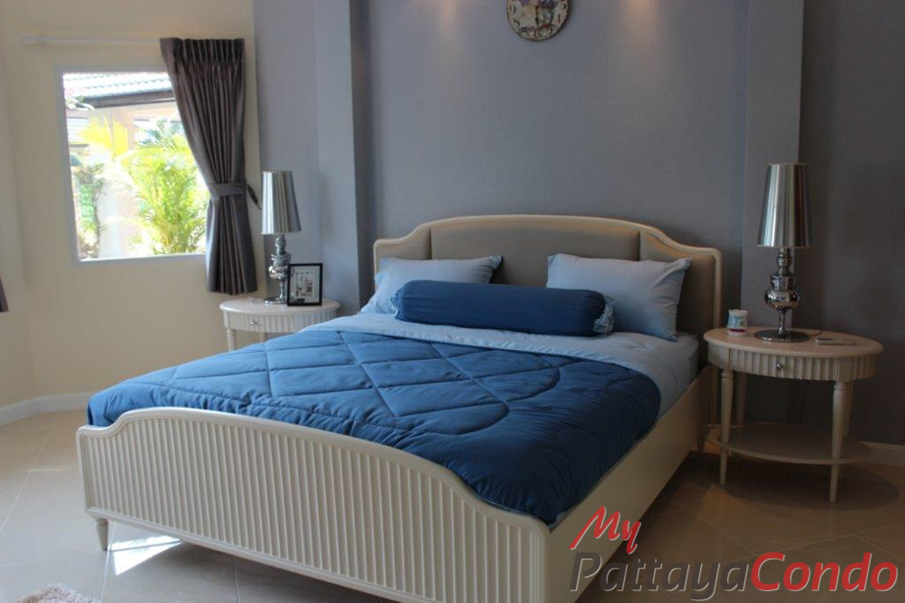 Green Field Villas 3 East Pattaya House For Sale - HEGF302-16