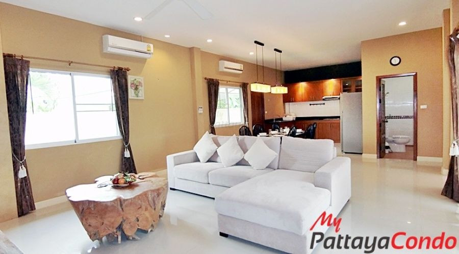 Impress House Village East Pattaya House For Sale - HEIS01-3