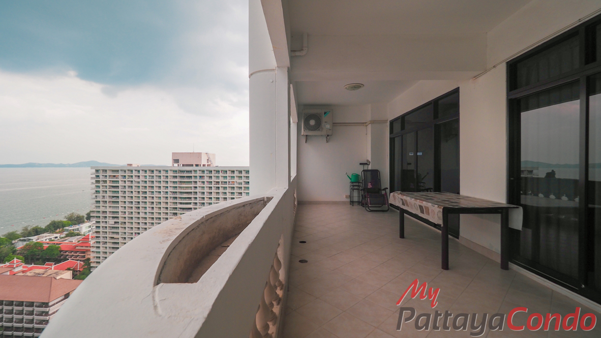 Jomtien Complex Condotel Pattaya For Sale - JTC07-22