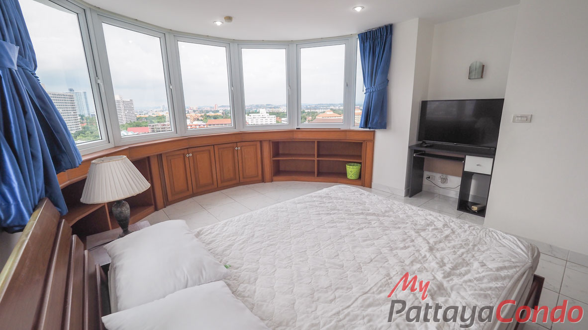 Jomtien Complex Condotel Pattaya For Sale - JTC06-18