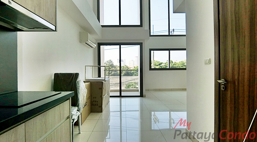 Laguna Beach Resort 2 Jomtien Pattaya Condo For Sale - LBR2J09