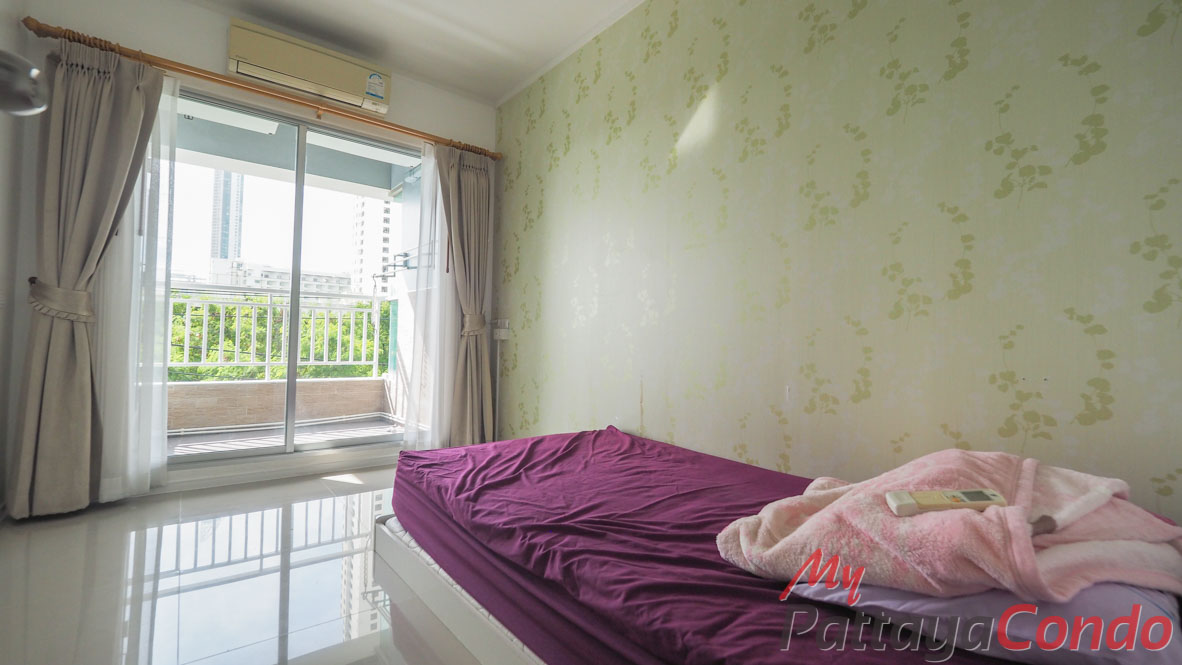 Lumpini Park Beach Jomtien Condo For Sale - LPN15-20