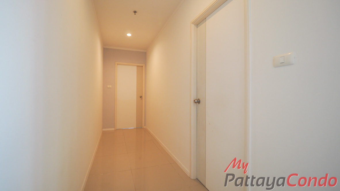 Lumpini Park Beach Jomtien Condo For Sale - LPN17