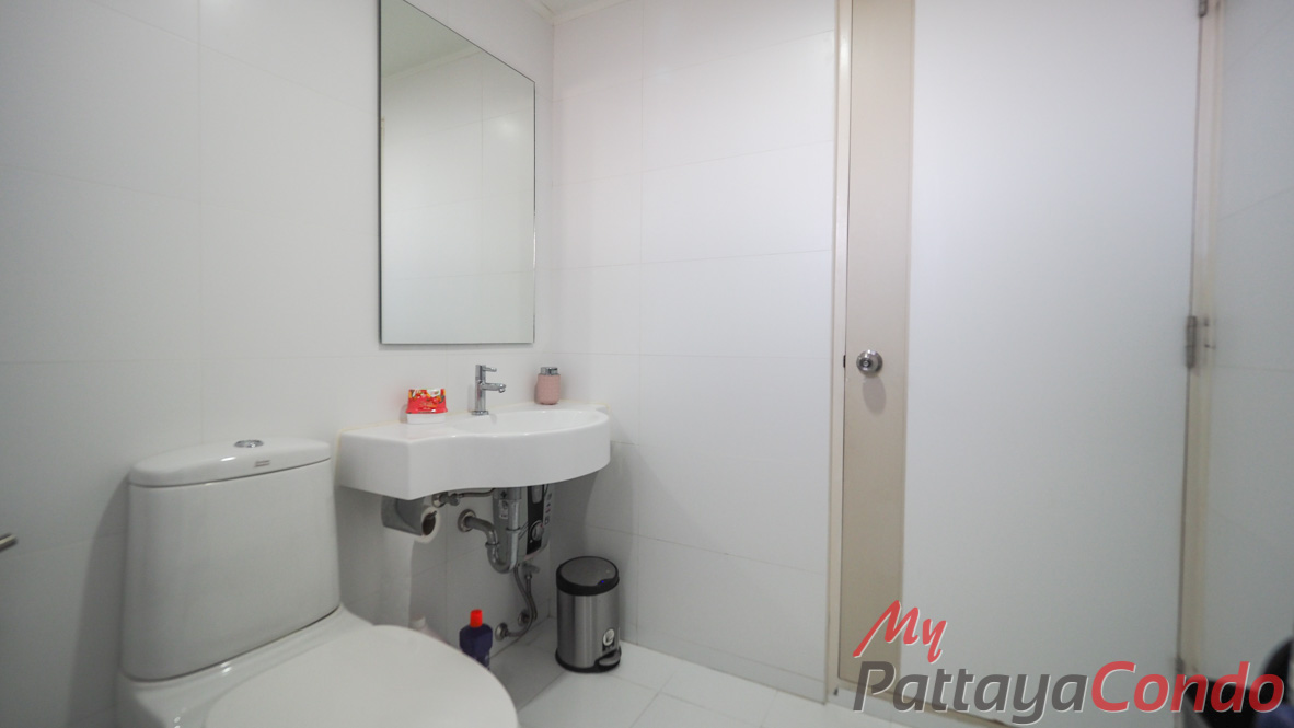 Lumpini Park Beach Jomtien Condo For Sale - LPN17