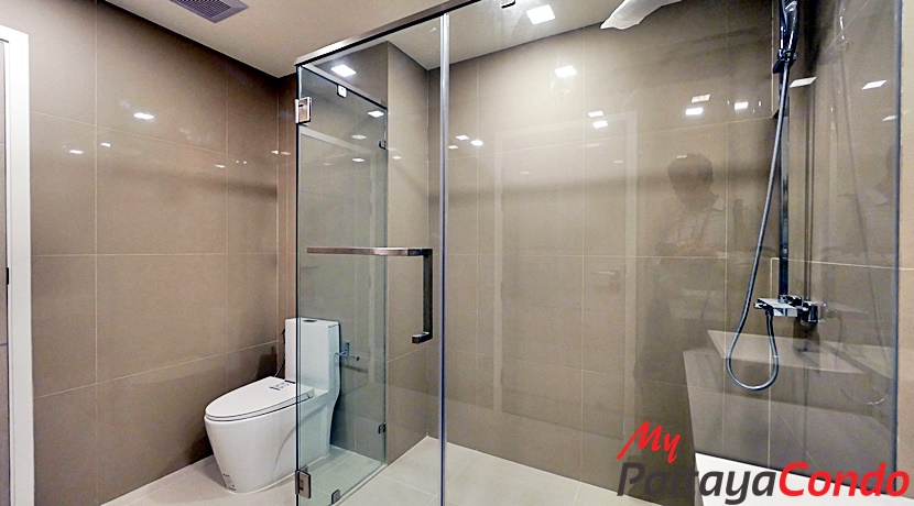 One Tower Pratamnak Condo For Sale - ONET03