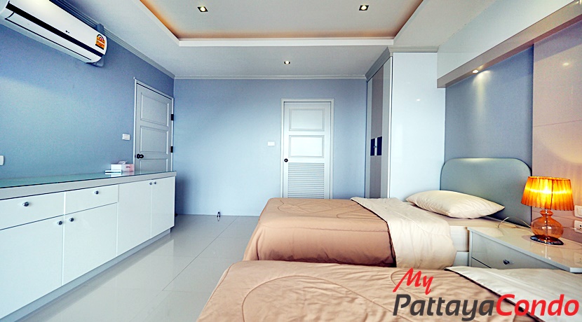 Park Beach Condominium For Sale - PBC01-19