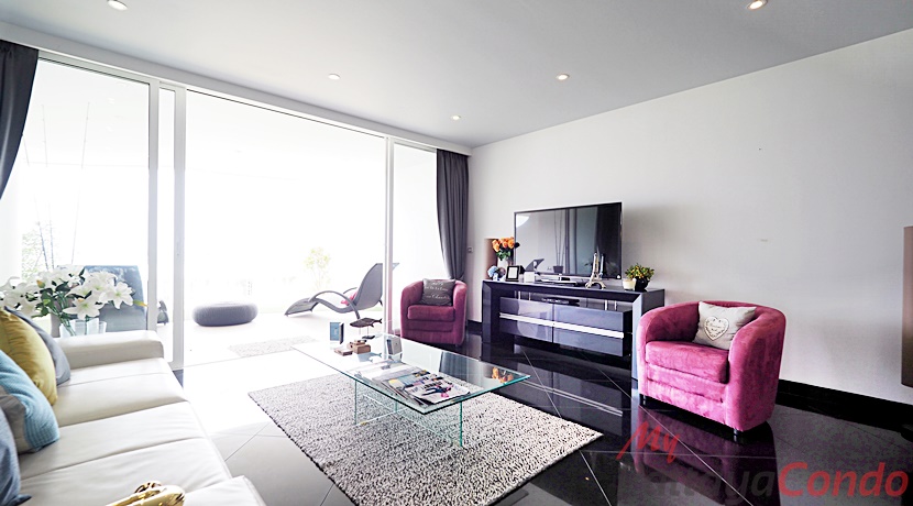 Pure Na-Jomtien Beachfront Condo Pattaya For Sale - PURE02-5