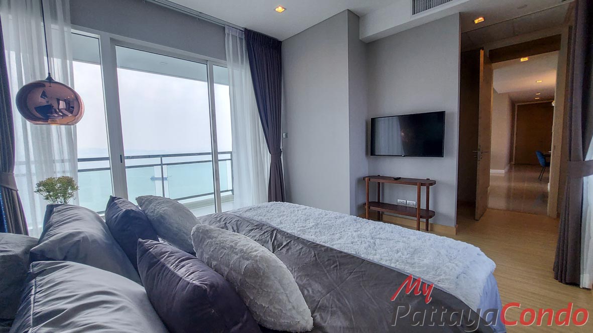 Reflection Jomtien Pattaya Condo For Sale - RF18-20