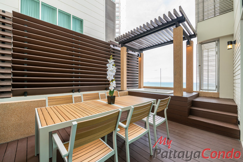 Reflection Jomtien Pattaya Condo For Sale - RF20-10