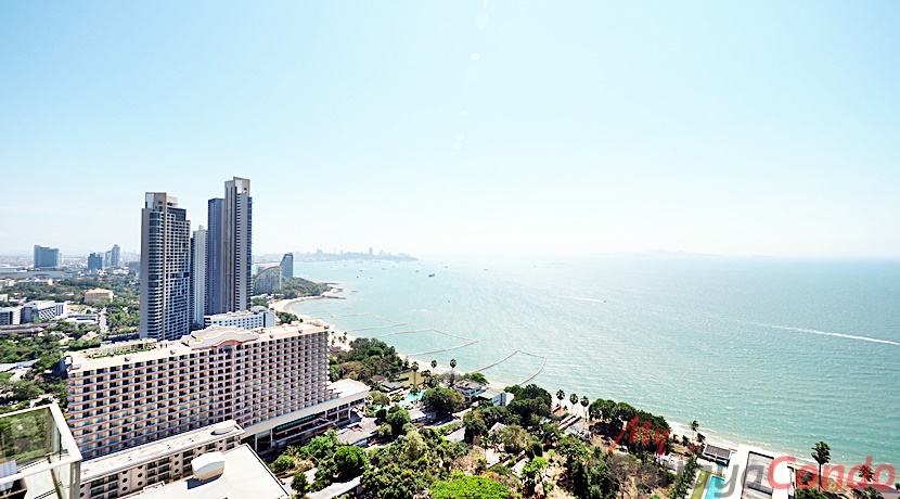 Riviera Wong Amat Condo For Sale - RW45-9