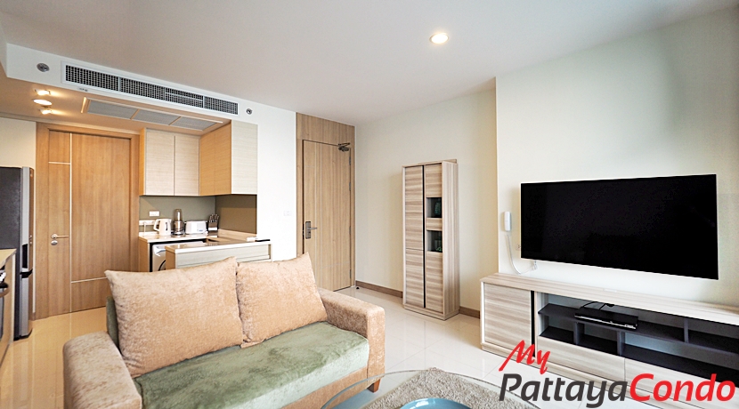 Riviera Wong Amat Condo For Sale - RW09