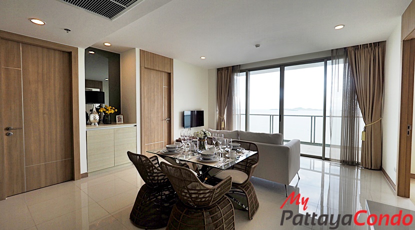 Riviera Wong Amat Condo For Sale - RW22