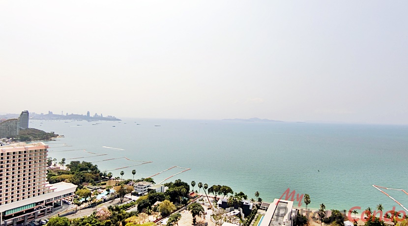 Riviera Wong Amat Condo For Sale - RW10