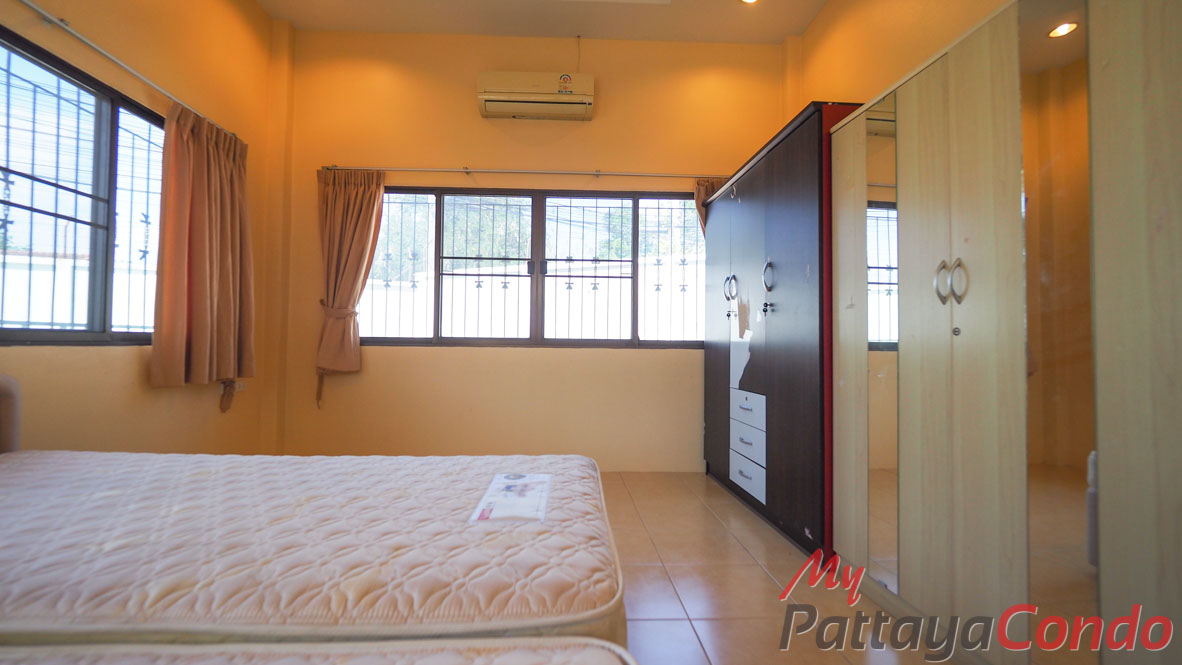 SP Village 4 East Pattaya House For Sale - HESP4V01-15