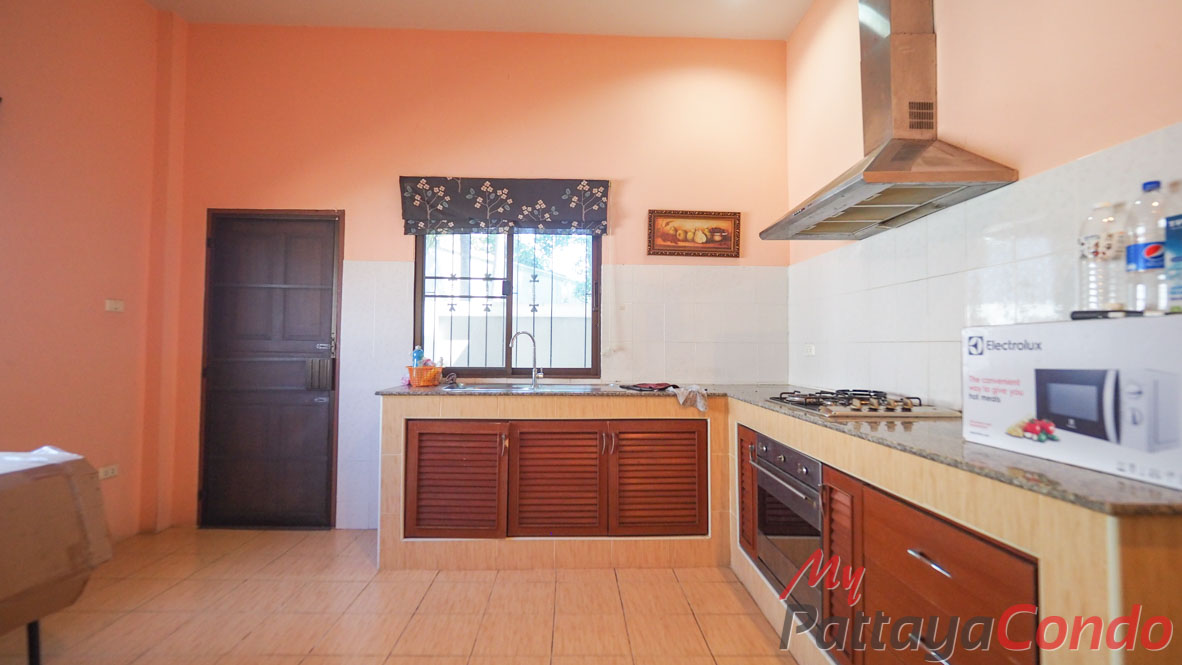 SP Village 4 East Pattaya House For Sale - HESP4V01-10