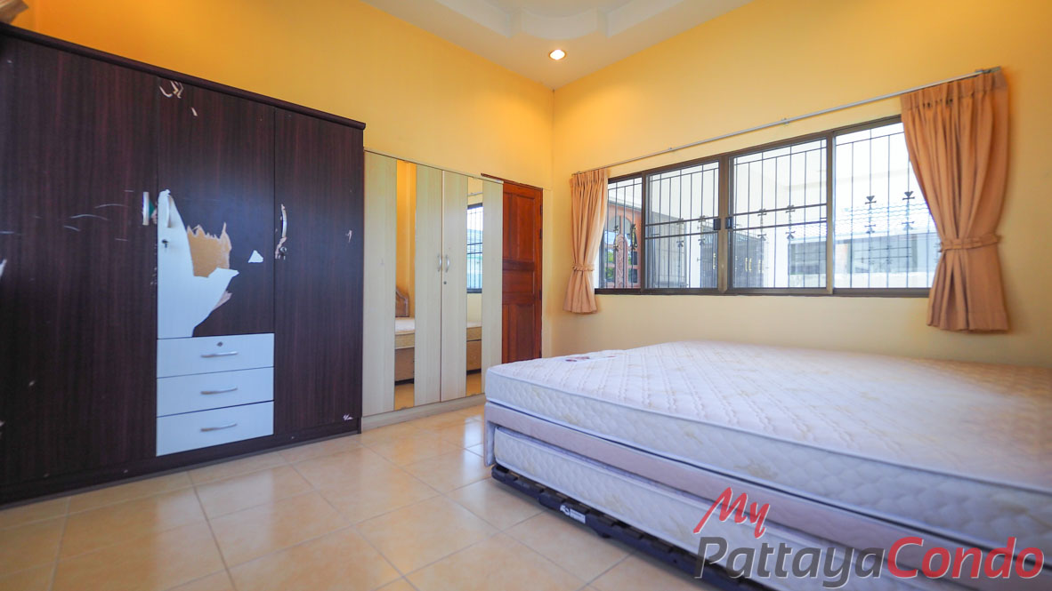 SP Village 4 East Pattaya House For Sale - HESP4V01-14