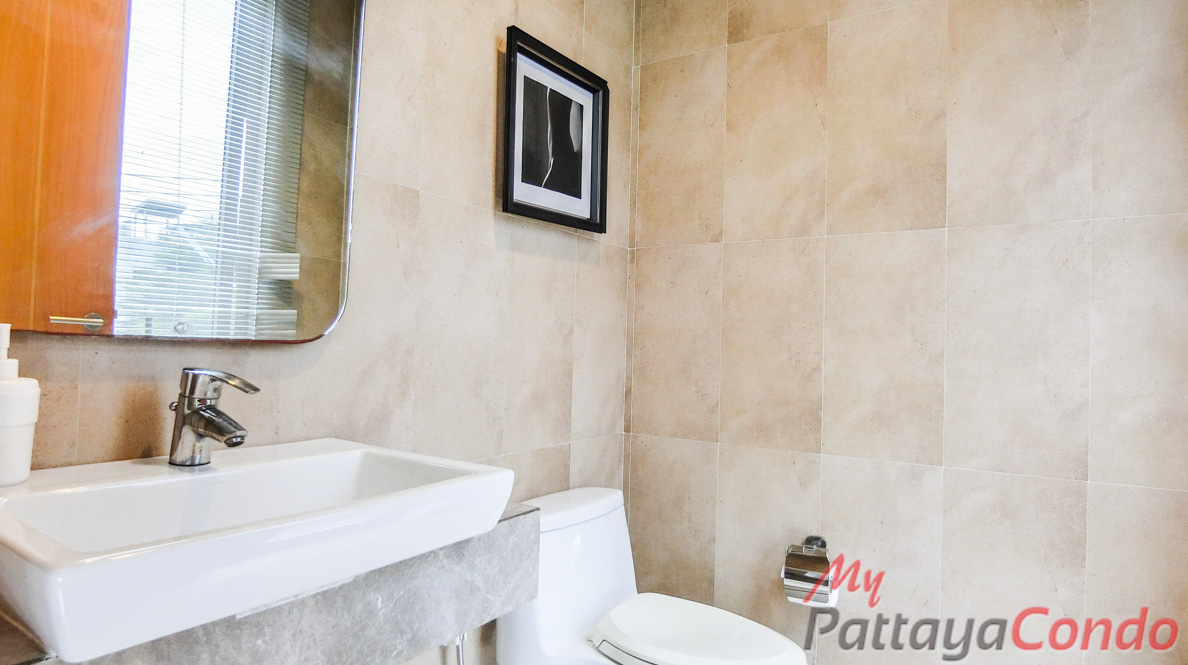 Sandbox Beachfront Villa East Pattaya Townhouse For Sale - HESB01-15