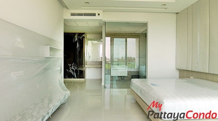 The Grand Paradise Villa East Pattaya Pool Villa For Sale - HEGPV01