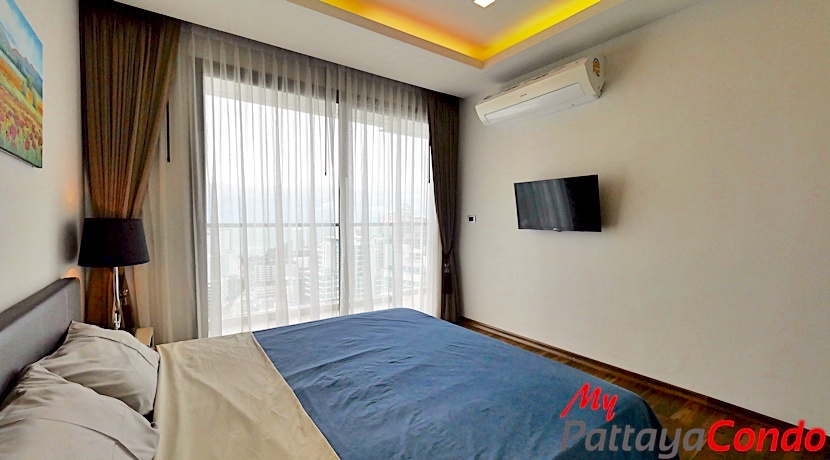 The Peak Towers Condo Pattaya For Sale - PEAKT24