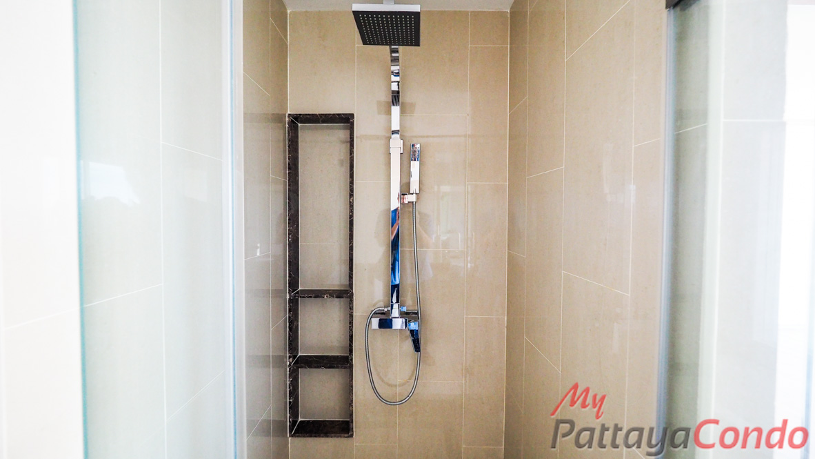 The Peak Towers Pattaya Condo For Sale - PEAKT60-16