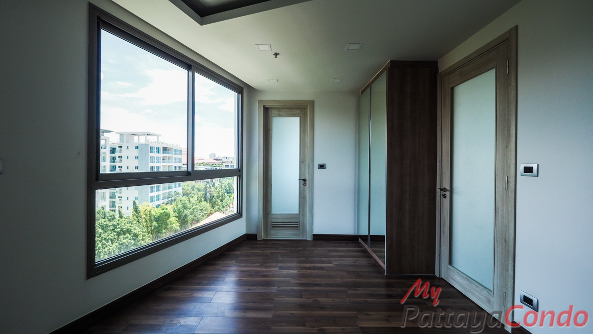 The Peak Towers Pattaya Condo For Sale - PEAKT62-9