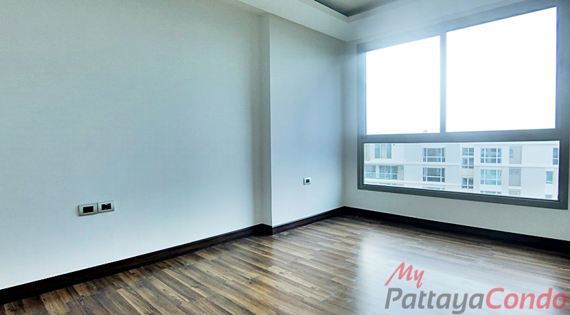 The Peak Towers Pattaya Condo For Sale - PEAKT53-2