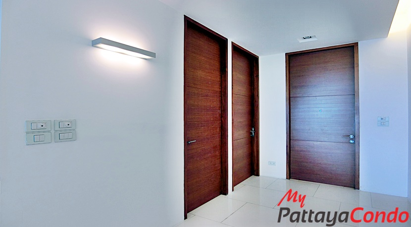 The Sanctuary WongAmat Pattaya Condo For Sale - SANC01