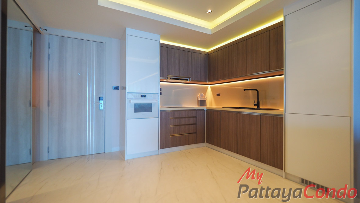 Sands Pratumnak Pattaya Condo For Sale - SAND17-2