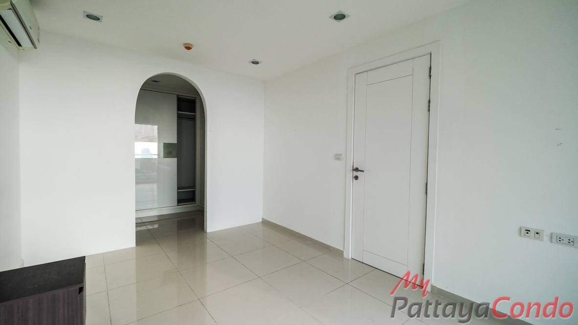 The Vision Pratumnak For Sale - VIS17-10