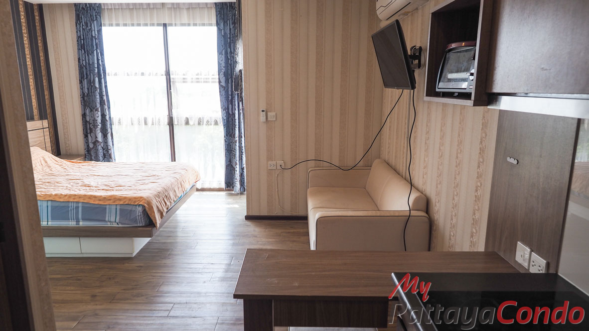 Treetops Pattaya Condo For Sale - TT23