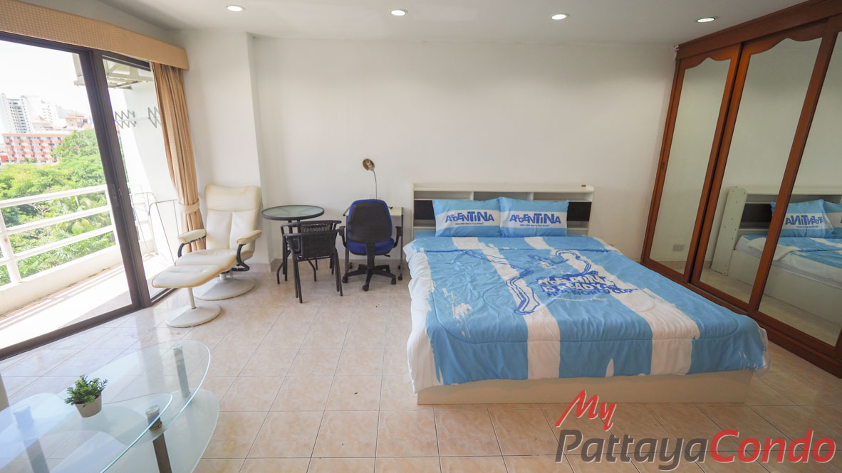 View Talay 2 Pattaya Condo For Sale - VT2B17-4