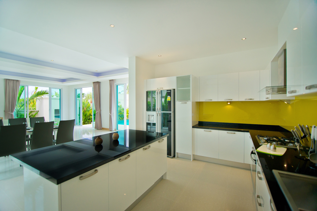 The Vineyard Phase 3 East Pattaya Pool Villa For Sale - HEVY302-12