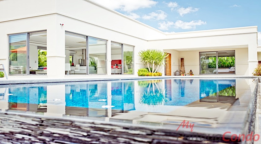 The Vineyard Phase 3 East Pattaya Pool Villa For Sale - HEVY301-1