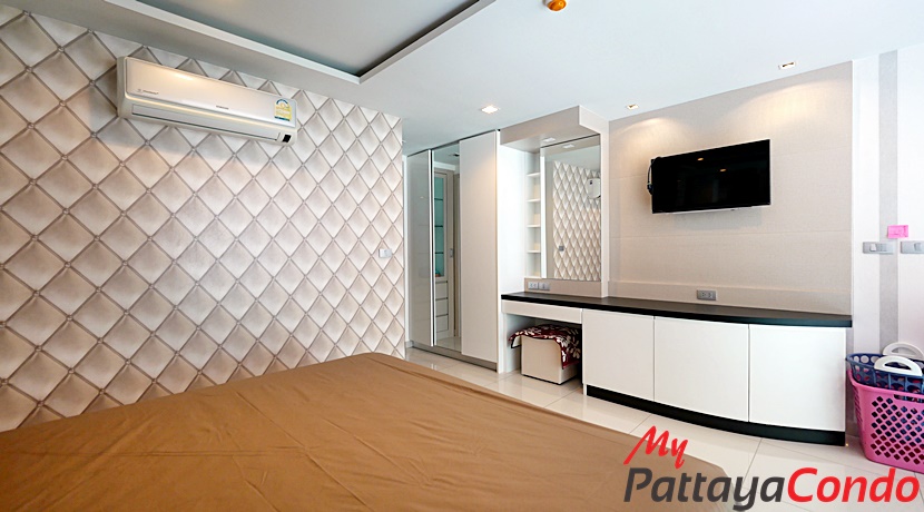Wongamat Tower Condominium For Sale - WT17