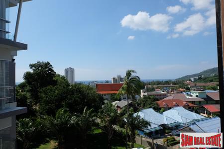 Chic Condo | Large Sea View Studio Condo for Sale in North Karon-1