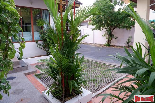 Private Pool Four Bedroom House for Sale in Surin-5