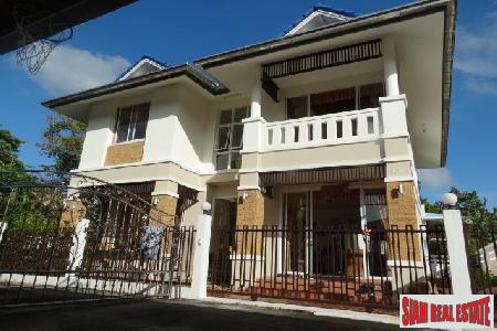 Four Bedroom House for Sale only 1.5 km to Karon Beach-0